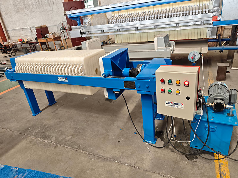 Endonezyalı Müşteri İçin 10 m²'lik Hazneli Filtre Presi